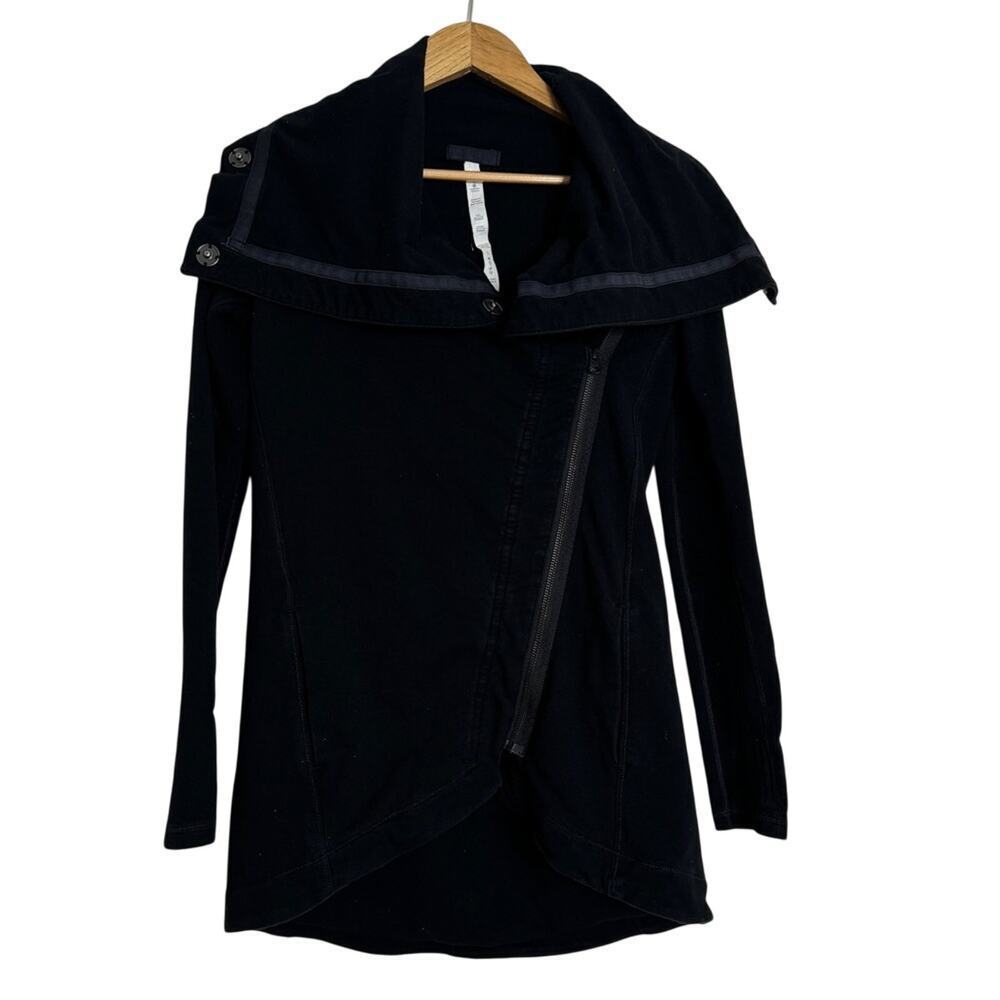 Lululemon Asymmetrical Wrap Jacket Black Size 4